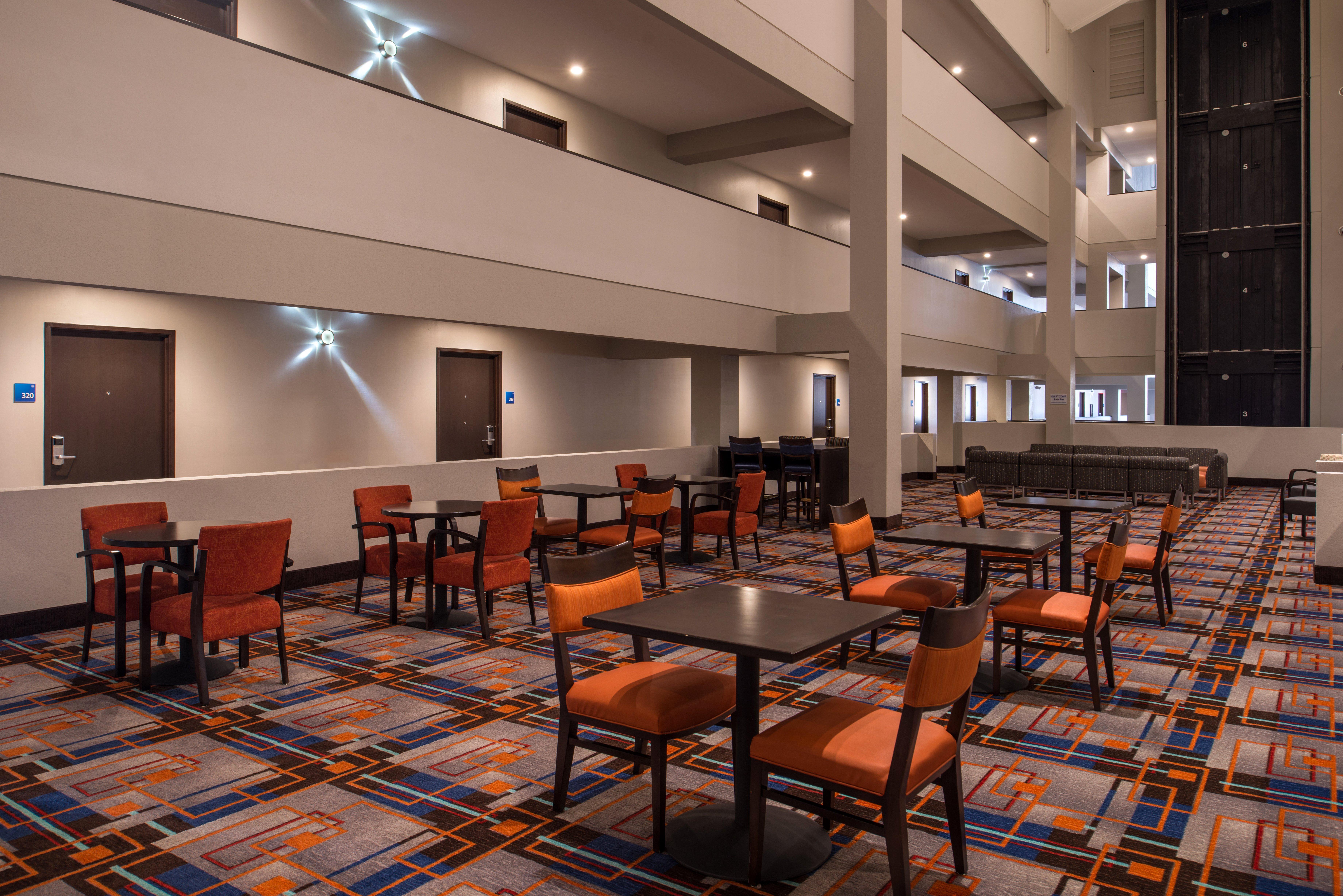 Holiday Inn Express & Suites San Antonio Medical - Six Flags By Ihg Εξωτερικό φωτογραφία