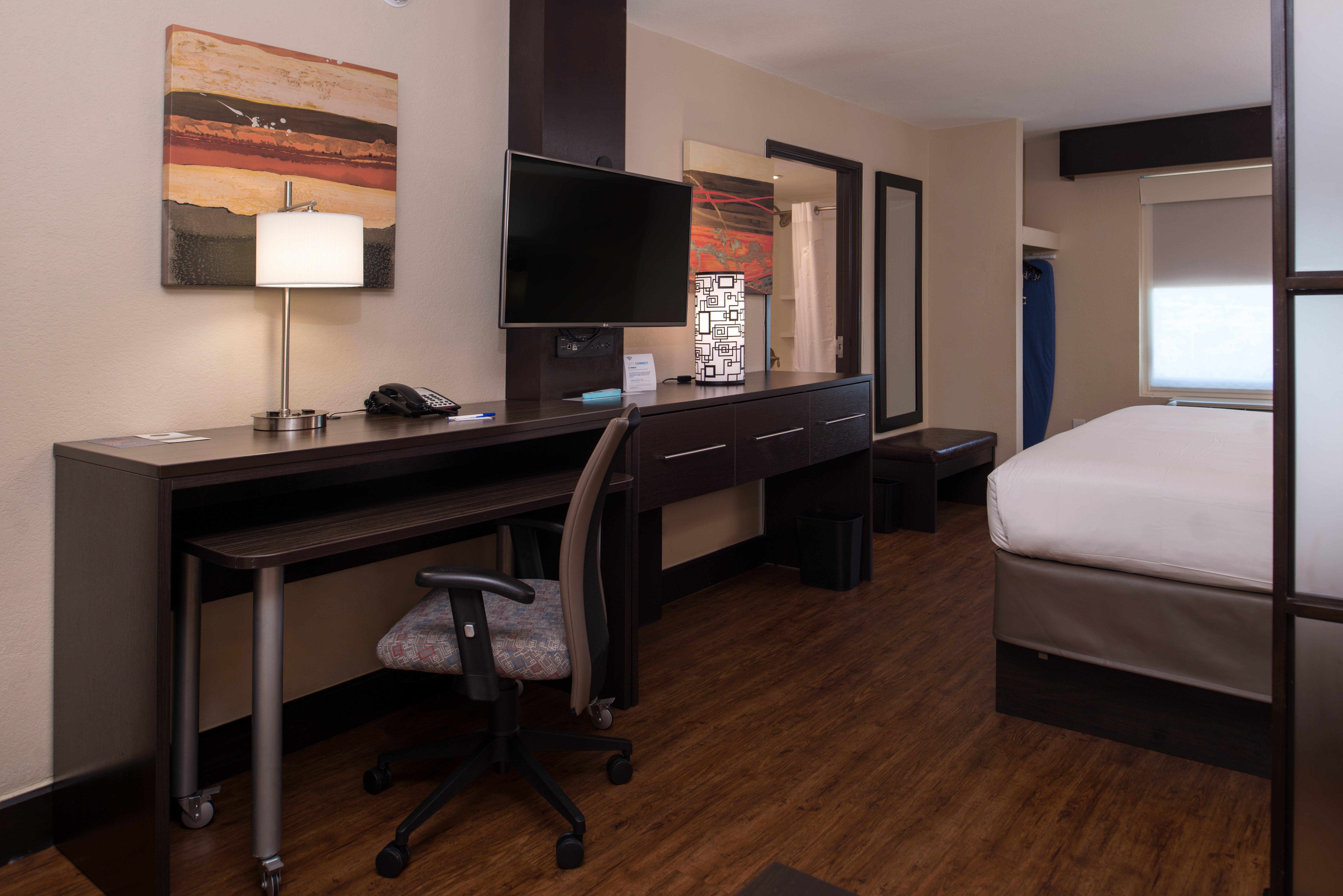 Holiday Inn Express & Suites San Antonio Medical - Six Flags By Ihg Εξωτερικό φωτογραφία