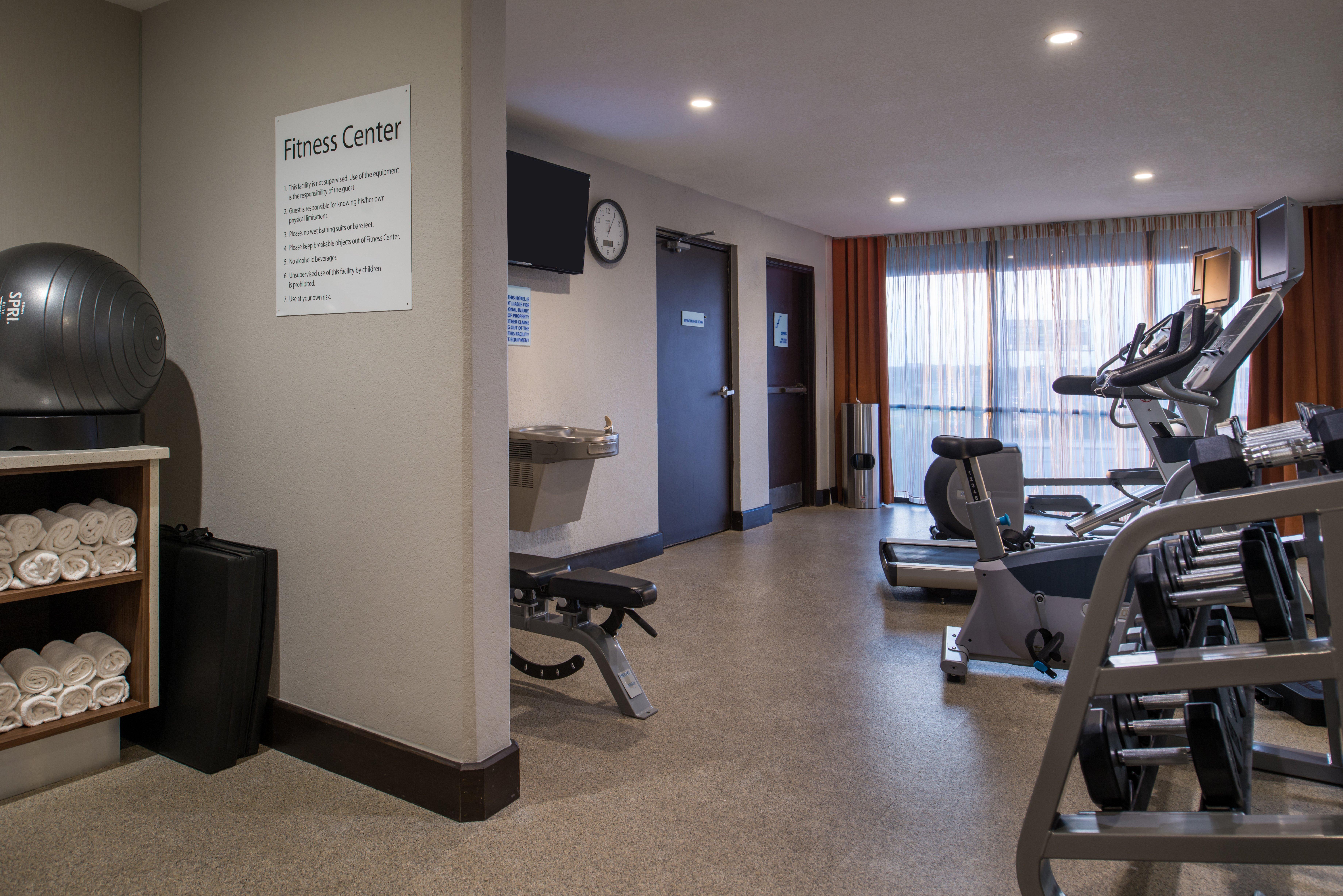 Holiday Inn Express & Suites San Antonio Medical - Six Flags By Ihg Εξωτερικό φωτογραφία